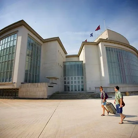 Appartement In Near The